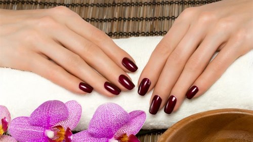 MANICURE
